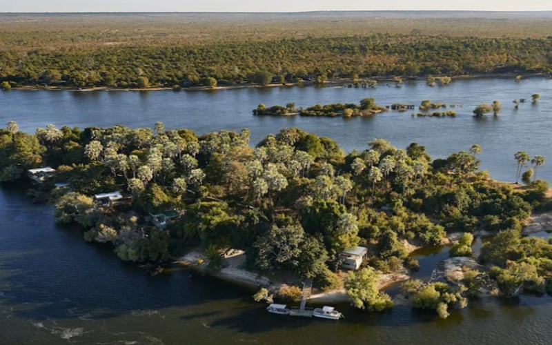 12 Day The Best of Zimbabwe Tour: Victoria Falls, Hwange & Mana Pools